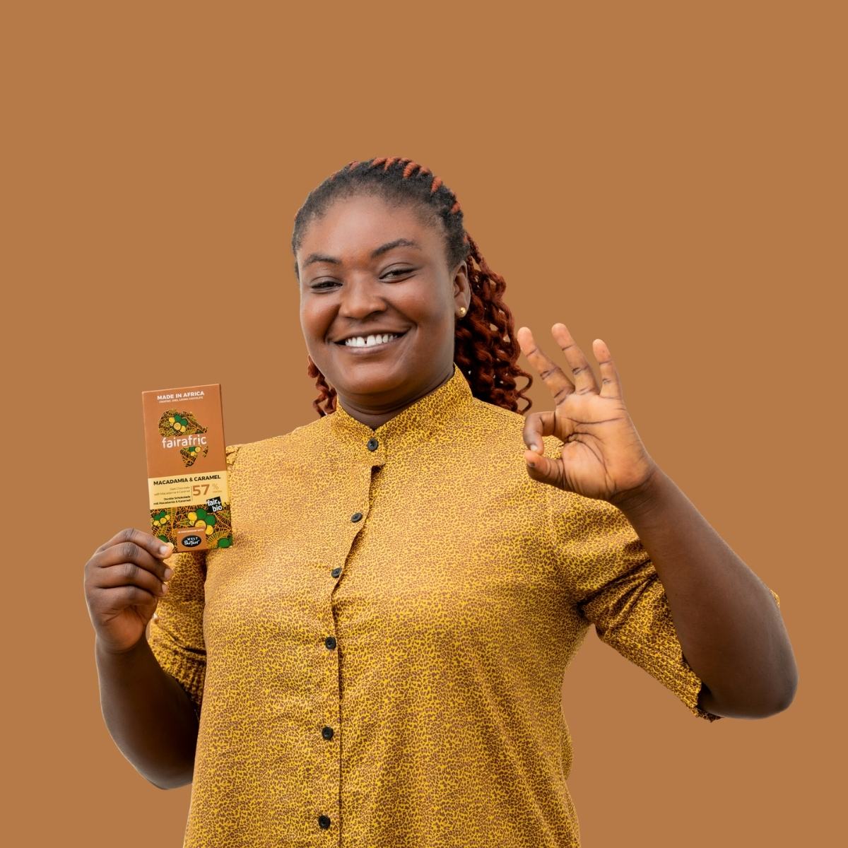 Macadamia & Caramel Schokolade Fairafric 57% Kakaoanteil